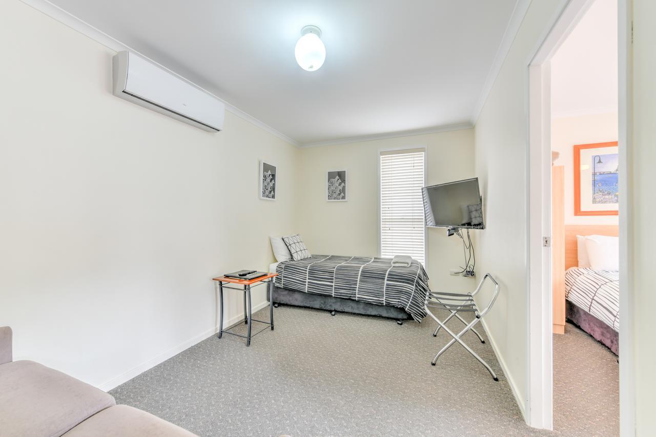 Motel Grande Tamworth Extérieur photo