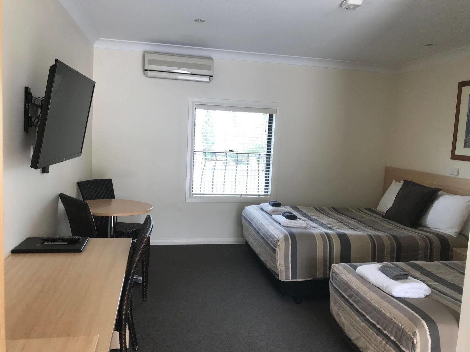 Motel Grande Tamworth Extérieur photo
