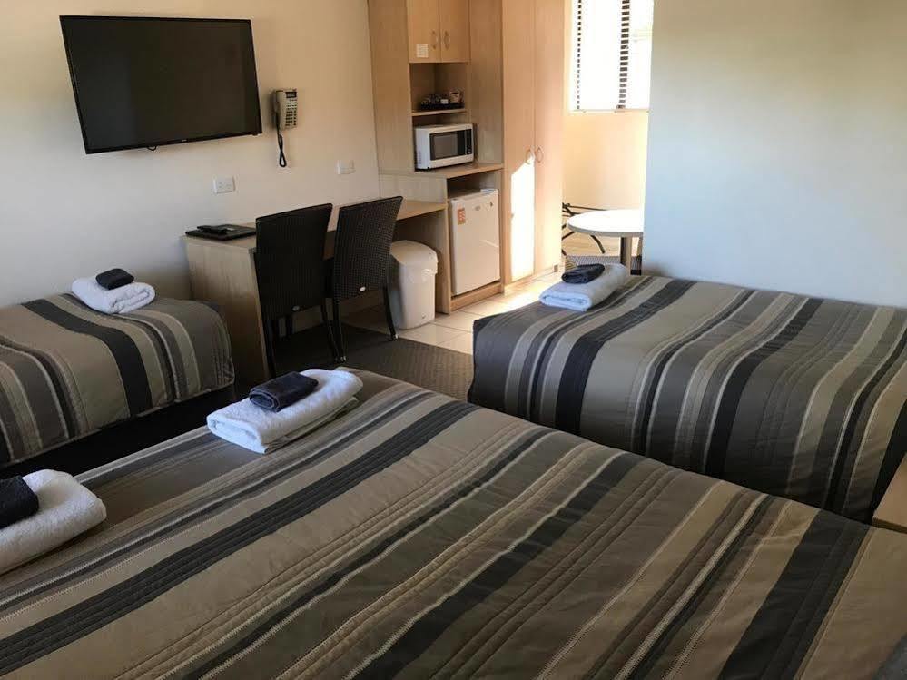 Motel Grande Tamworth Extérieur photo